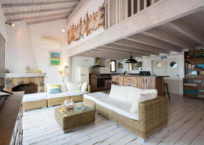 Exceptionelle Les Pieds Dans L'eau *